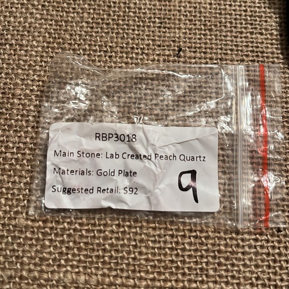 Size 9 Bomb Party Ring - Picture 2 of 2